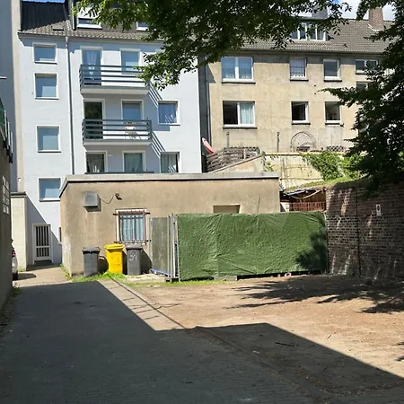 Monteurswohnung Am Schloss 4 Апартаменты Гельзенкирхен