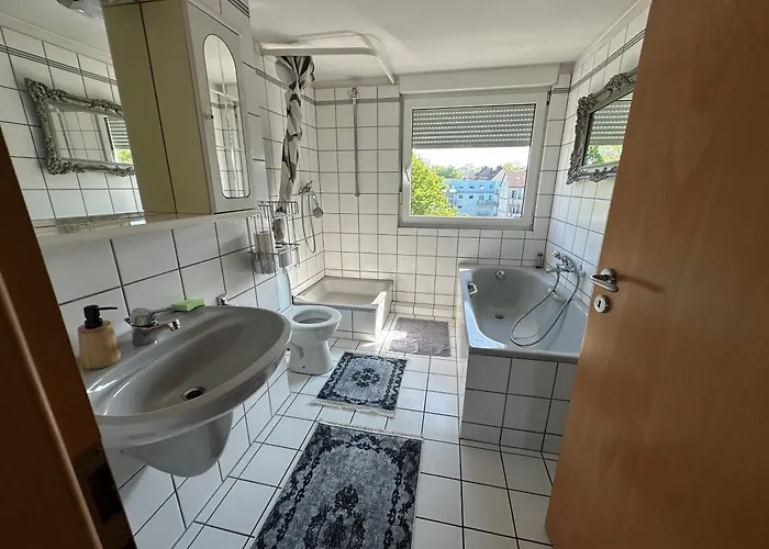 Monteurswohnung Am Schloss 4 Апартаменты